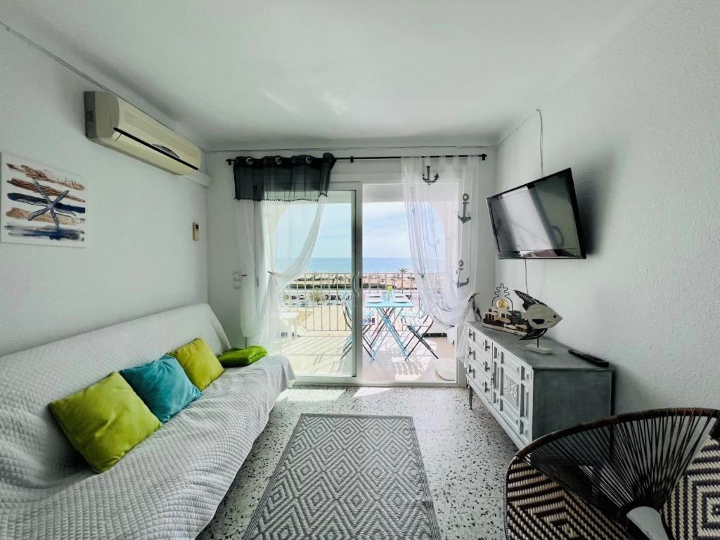 Apartament Sylvia 4A - Estudio En Primera Linea De Mar - Centrico - Terraza Vista Mar - Playa - Wifi Empuriabrava Zewnętrze zdjęcie